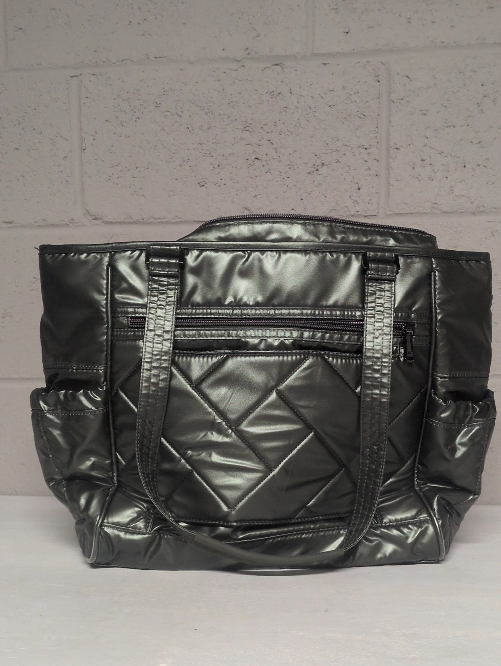Lug Trotter Tote Bag Metallic Olive, NWT - Picture 9 of 11